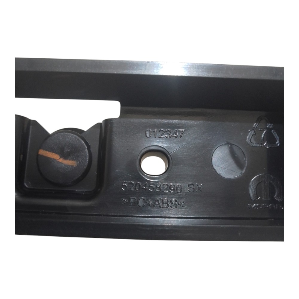 Suporte Do Para-choque Traseiro Esquerdo Fiat Argo 6