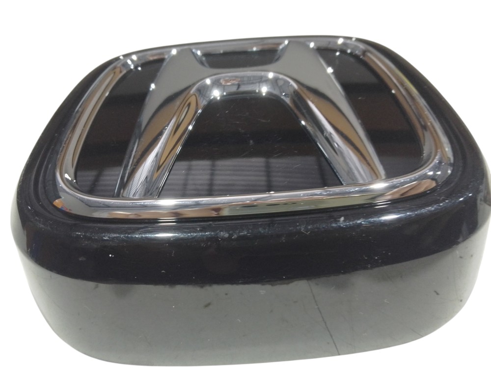 Emblema porta-malas honda hrv 2023 2025 5