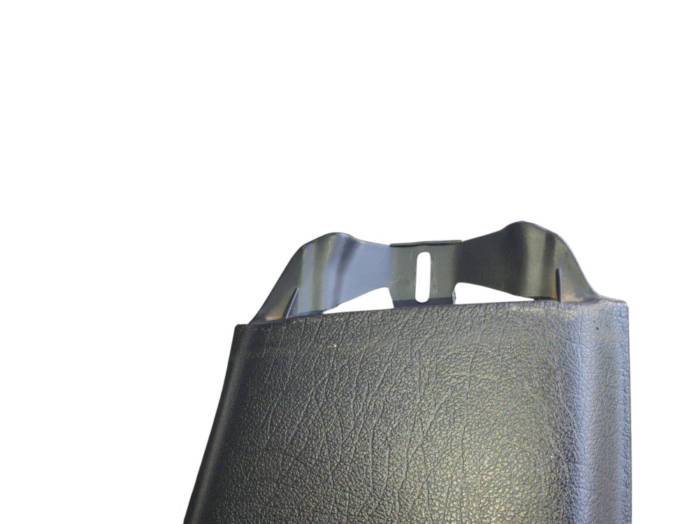Moldura Coluna Central Direito Golf Preto 1h4867298 1995/02 4