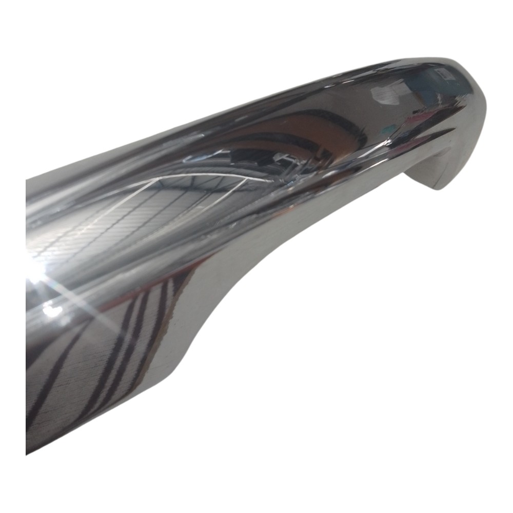 Maçaneta Externa Cromada Porta Passageiro Toyota Hilux 16-23 Prata Dianteira 9
