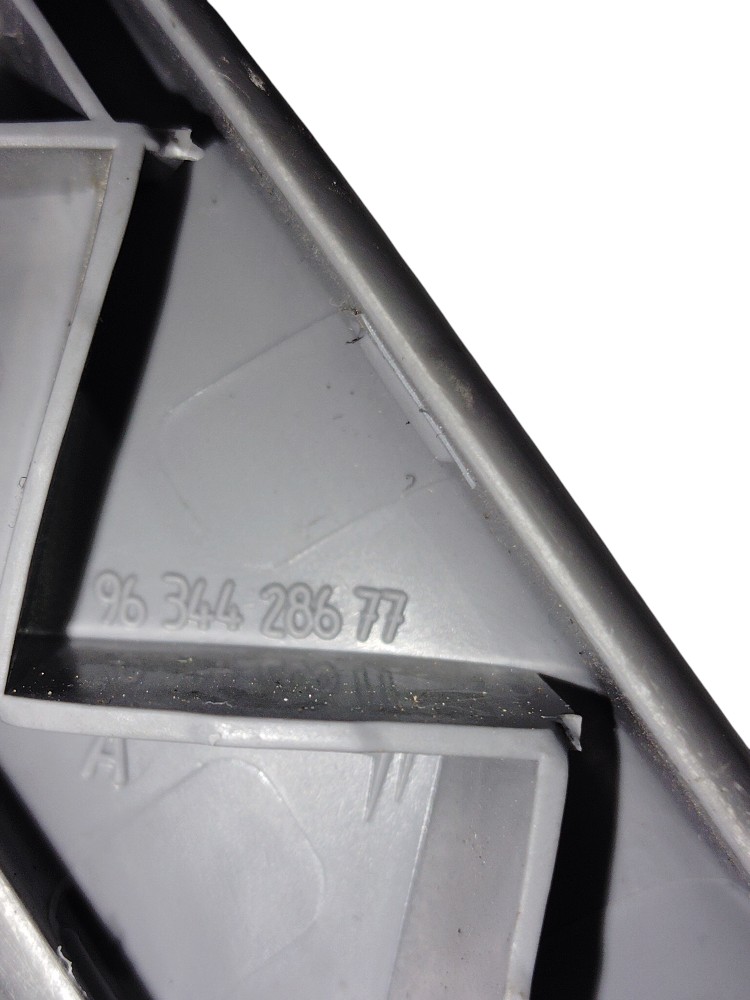 Puxador Interno Porta Traseira Ld Xsara Picasso 2001 A 2012 7
