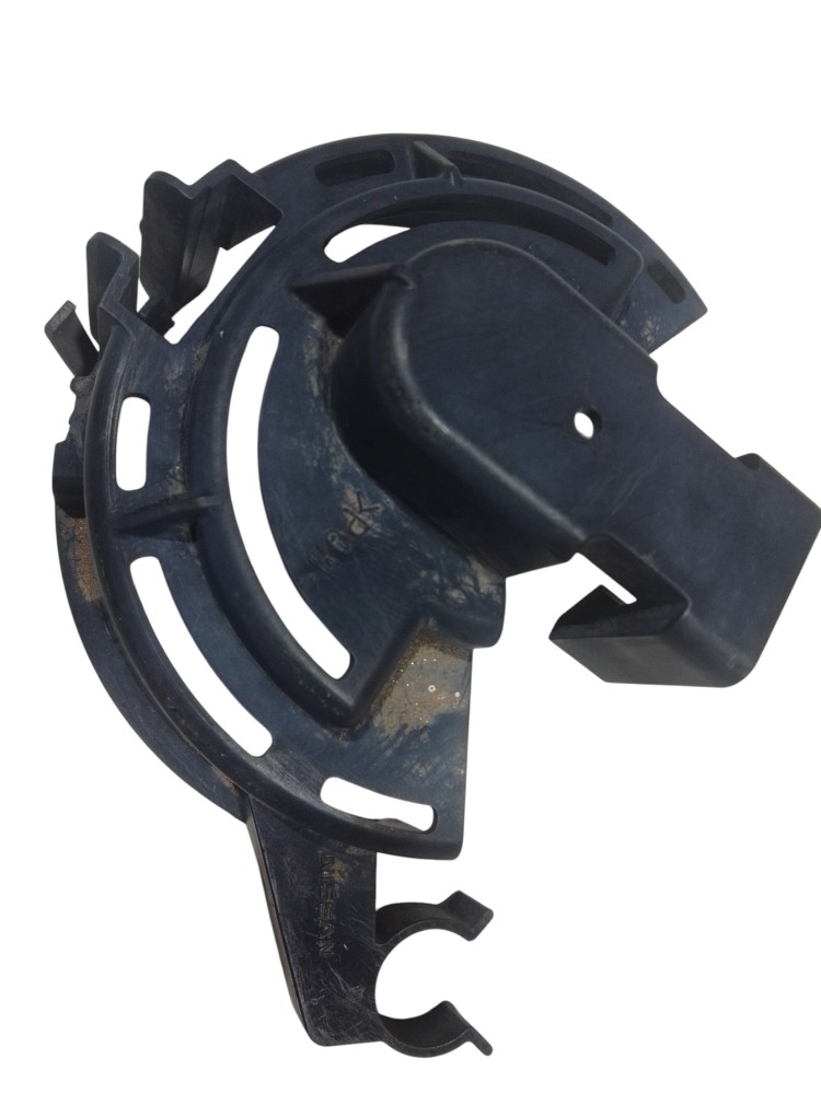 Tampa filtro canister Nissan March versa 2011 2019
