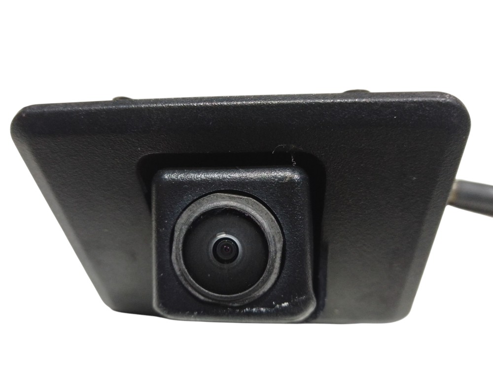 Câmera de ré Chevrolet original onix 2020 2024 2