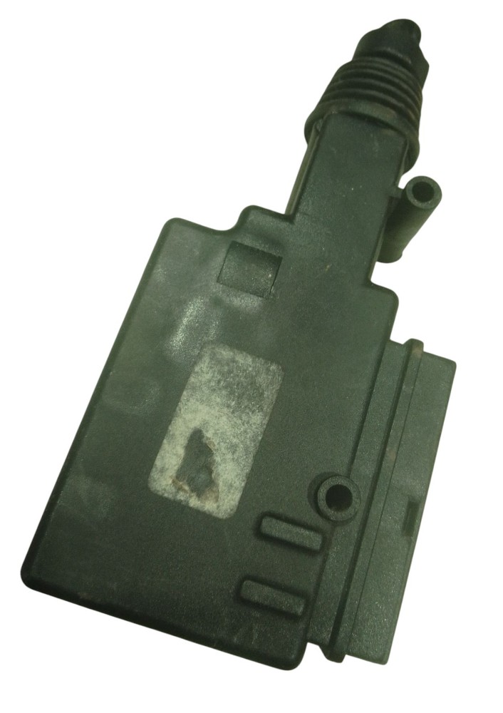 Atuador trava elétrica traseira D Chevrolet corsa  2001 2002