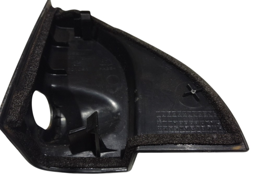 Acabamento Interno Retrovisor Direito Nissan March 2011 2015 4