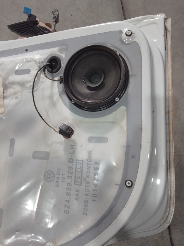 Porta traseira esquerdo original Volkswagen fox Space 2014