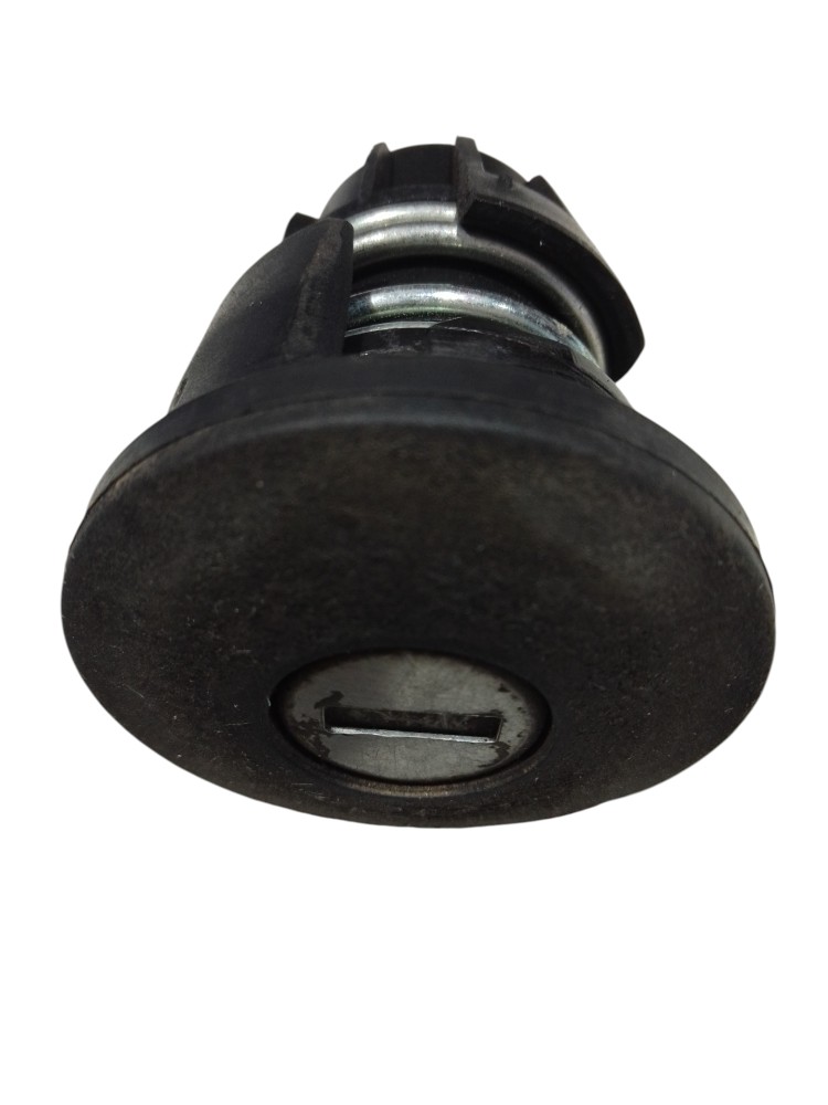 Tampa Tanque De Combustível Gargalo Fiat Uno Mille 81  2004 Preto 4