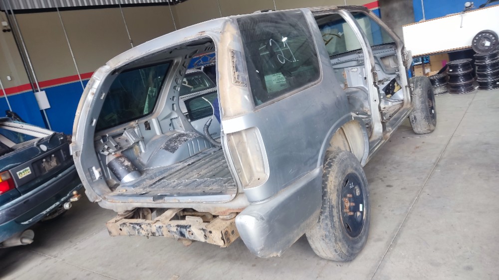 Caixote Teto Chevrolet Blazer 1997 Lateral Traseira Frente Prata 3