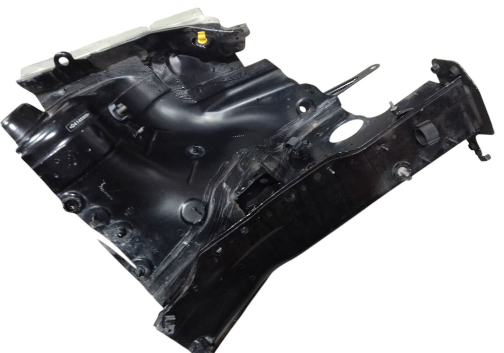 Chapa da caixa de roda dianteira esquerdo Volkswagen fox 14 2