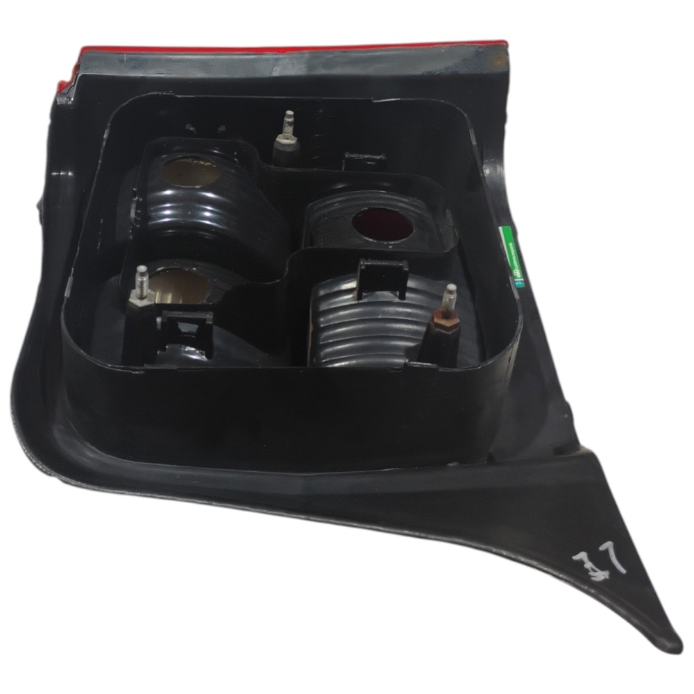 Lanterna Traseira Esquerdo Fiat Uno Mille V19 Esquerdo/motorista Vermelho E Branco 2
