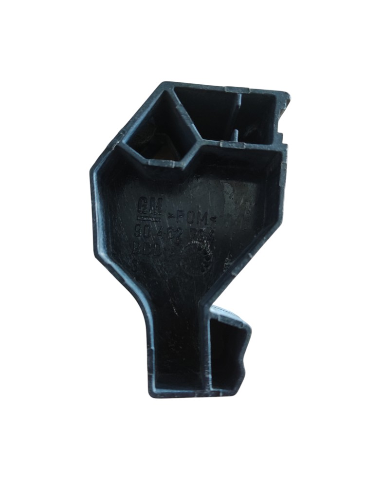 Suporte Cobertura Soleira Direito Chevrolet Vectra 1997/2004 Preto