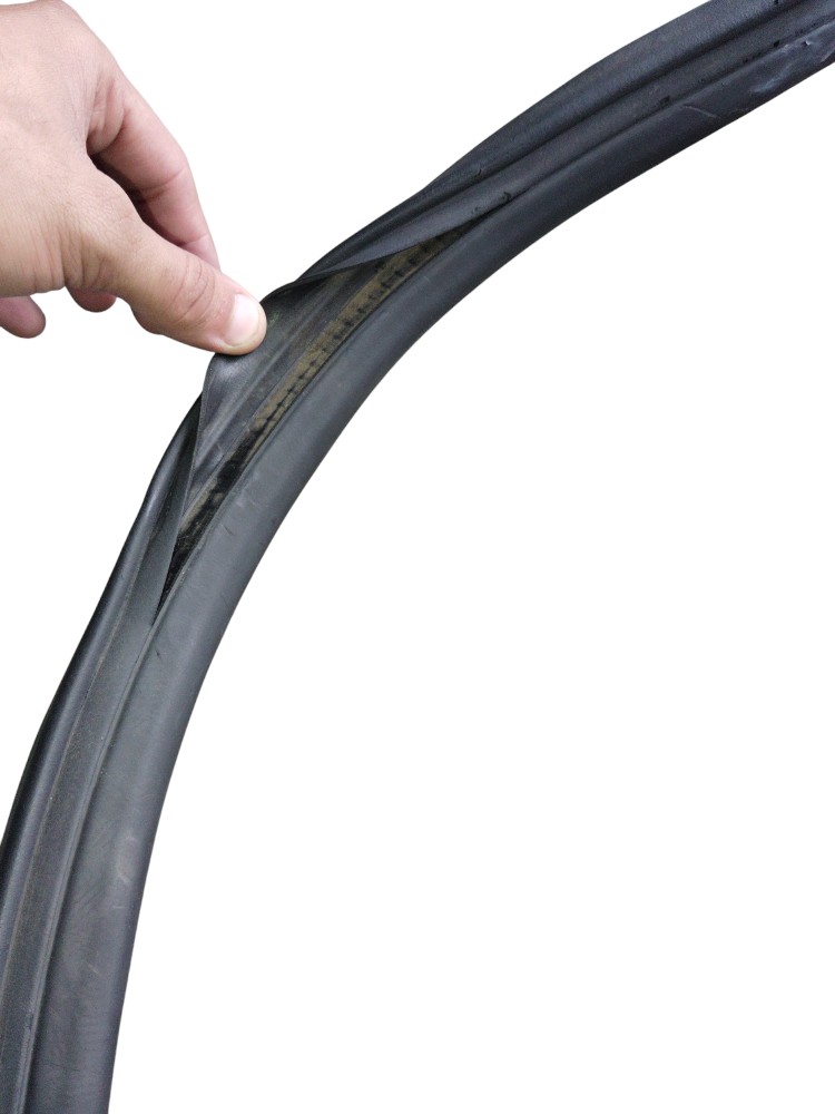Borracha Vedação Porta Traseira Esquerda Vectra 1996 A 2005 4