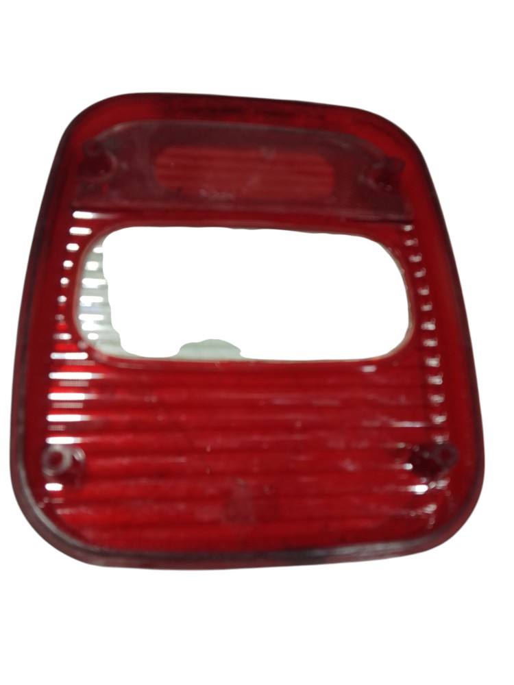 Lente lanterna Traseira Volkswagen cargo 2011 2014 1