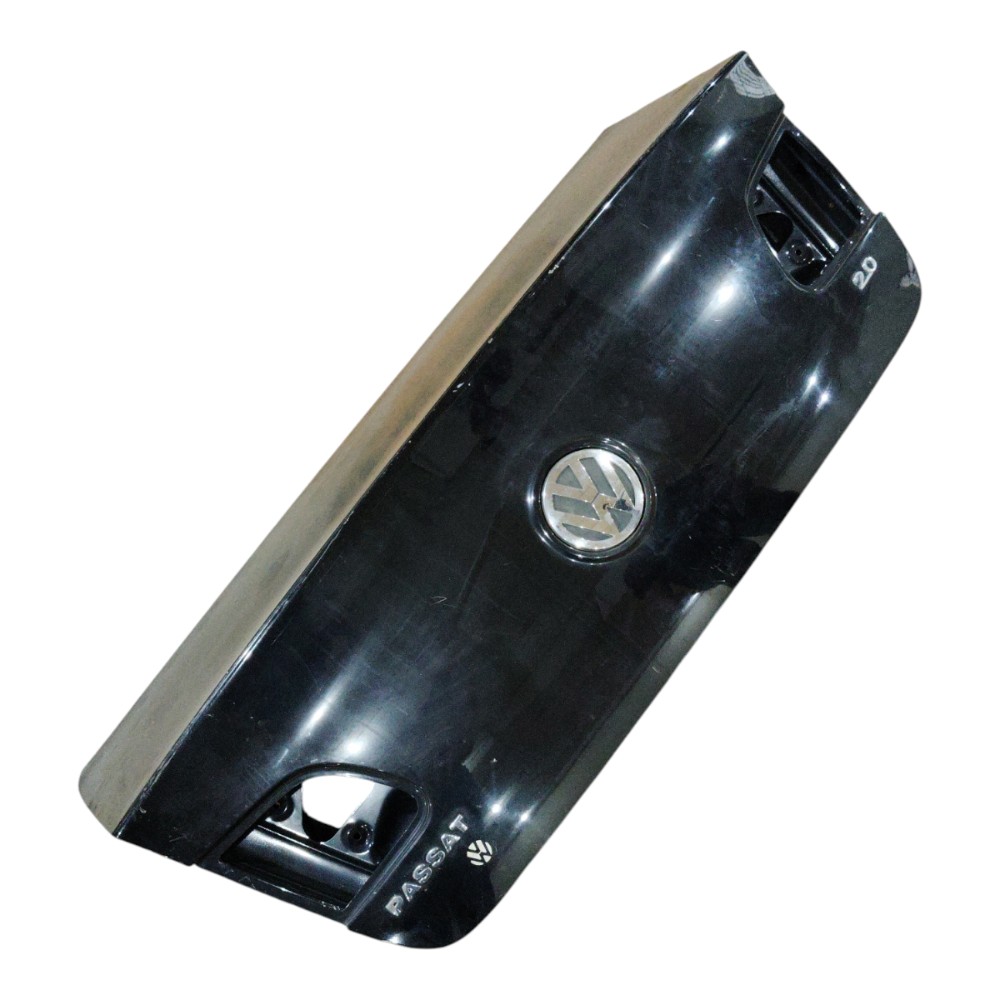 Tampa traseira porta malas Volkswagen Passat 2.0