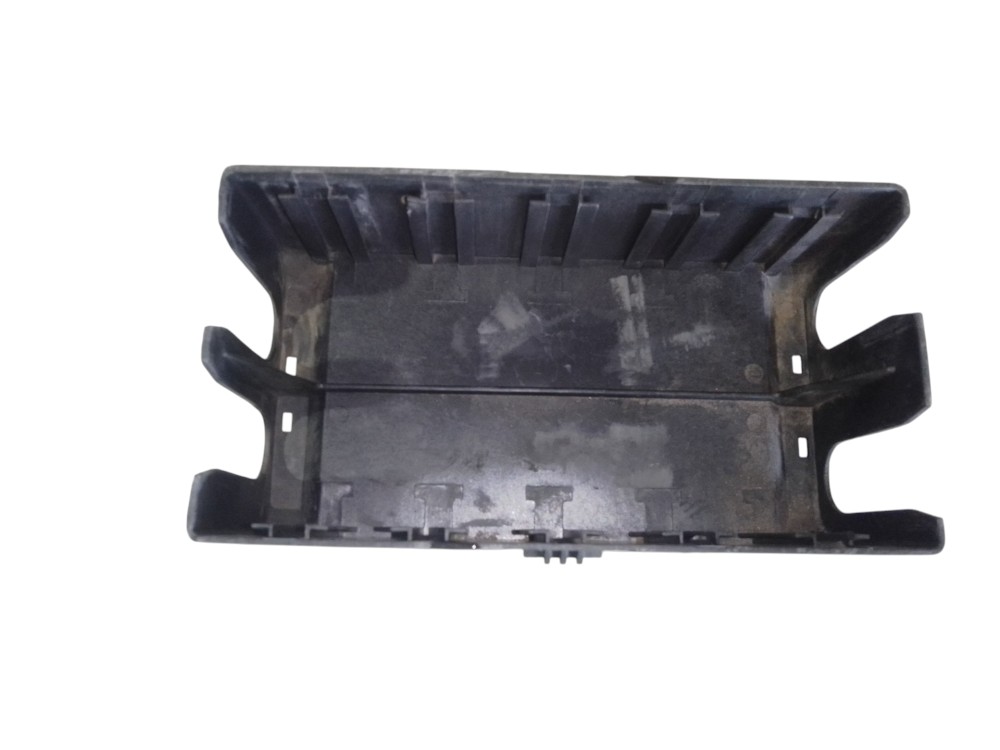 Suporte Caixa De Fusíveis Externa Chevrolet Vectra 96/05 7
