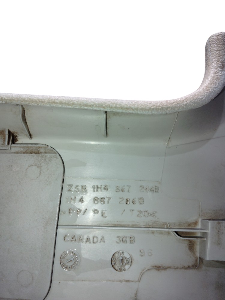 Moldura Acabamento Coluna Central Direita Vw Golf 1994/1999 3