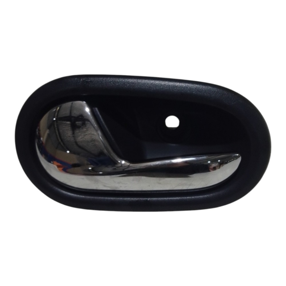 Maçaneta Interna Esquerdo Renault Sandero 2015/23 806714381r Preto Preto Dianteira 7