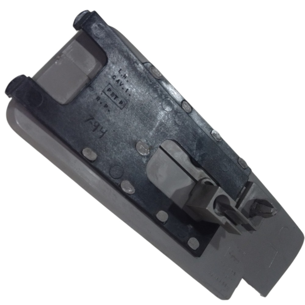 Moldura Trava Porta Traseira Esquerda Blazer 1997 15689173 Cinza 5