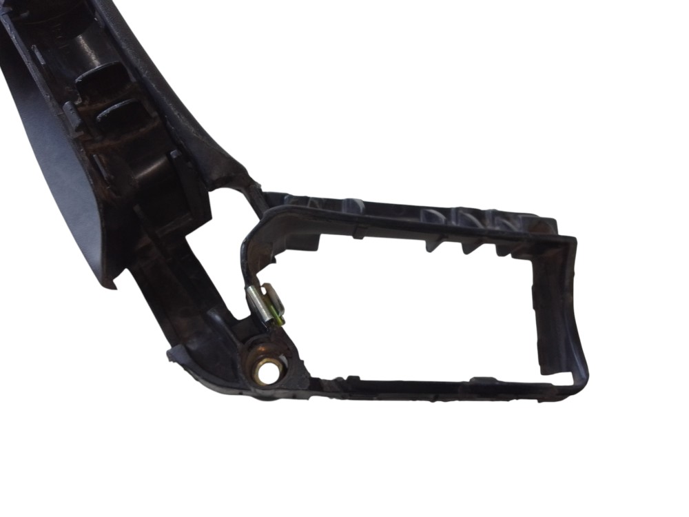 Puxador Porta Traseira Direita Volkswagen Golf 1995 A 2000 – Preto Traseira 4