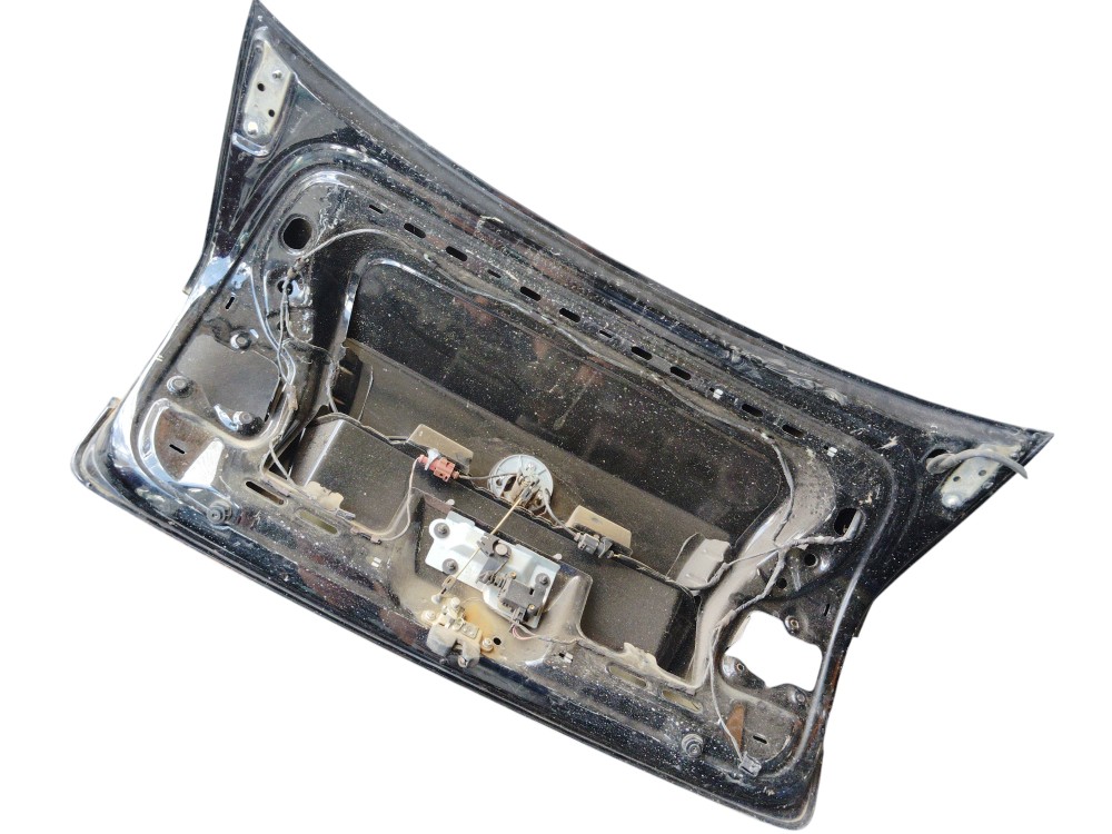 Tampa Traseira Polo Sedan Preto 2004/2014 8