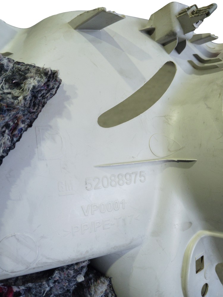 Acabamento Suporte Bagagito Lado Direito Gm Onix 2012 A 2019 4