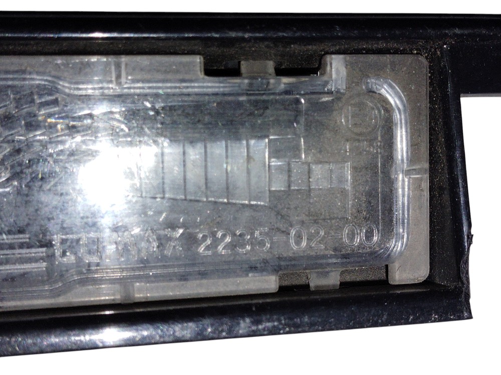 Lente Luz De Placa Renault Kwid 2017 A 2021 Original 7
