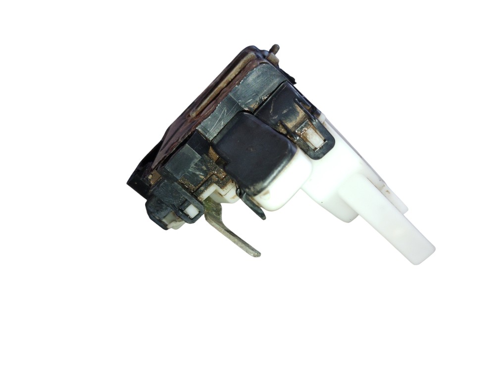 Fechadura De Porta Traseira Direita Vw Golf Mk3 1995 A 2000 5