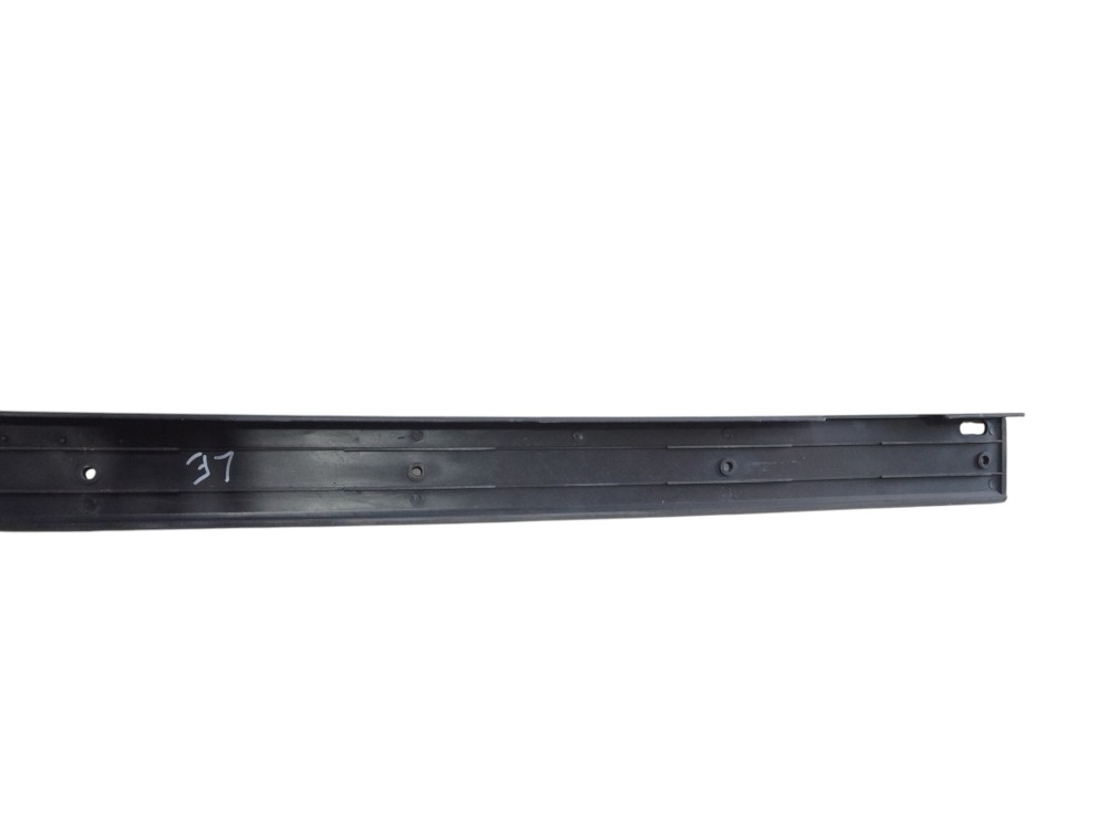 Moldura Fiat Lateral Caçamba Fiorino Uno Prêmio Elba 88 93 P