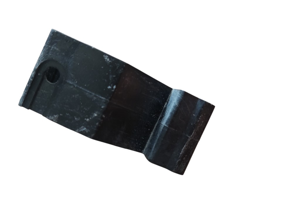 Suporte Cobertura Soleira Direito Chevrolet Vectra 1997/2004 Preto 7