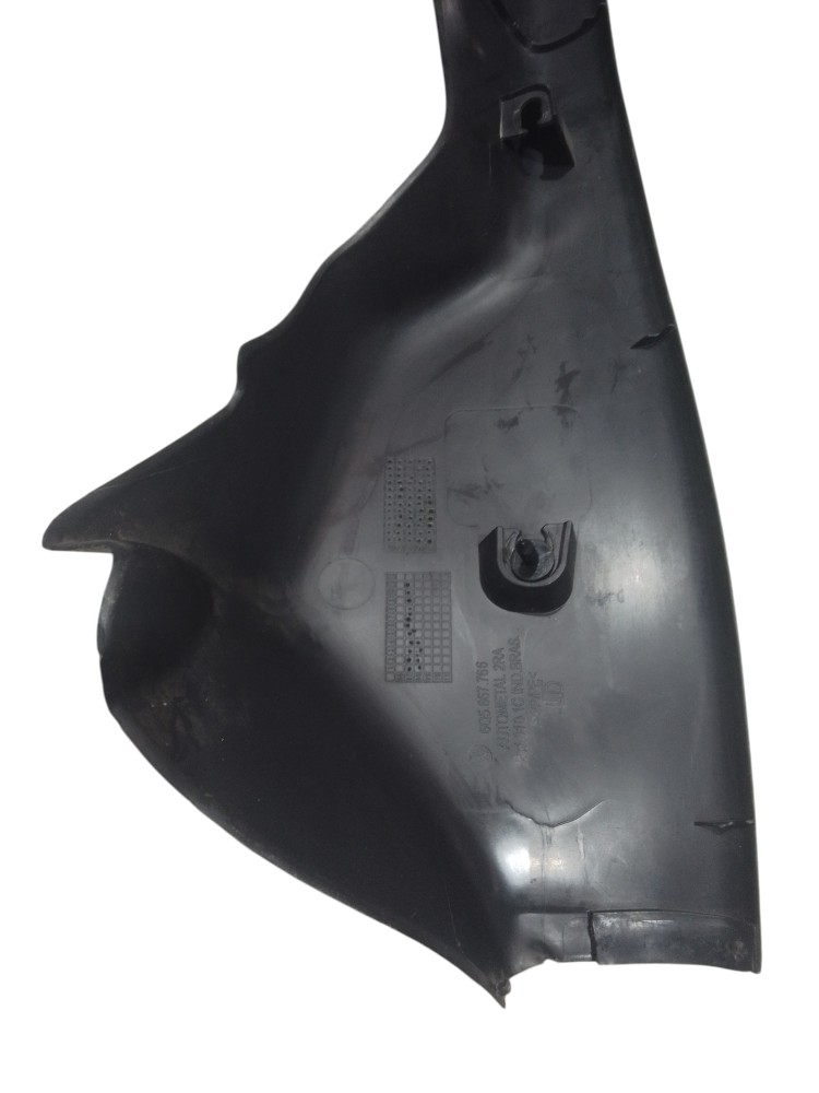 Acabamento Lateral Direito Volkswagen 2003 2012 Preto 6