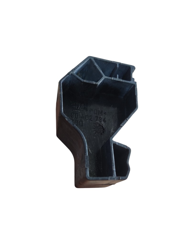 Suporte Cobertura Soleira Direito Chevrolet Vectra 1997/2004 Preto 2