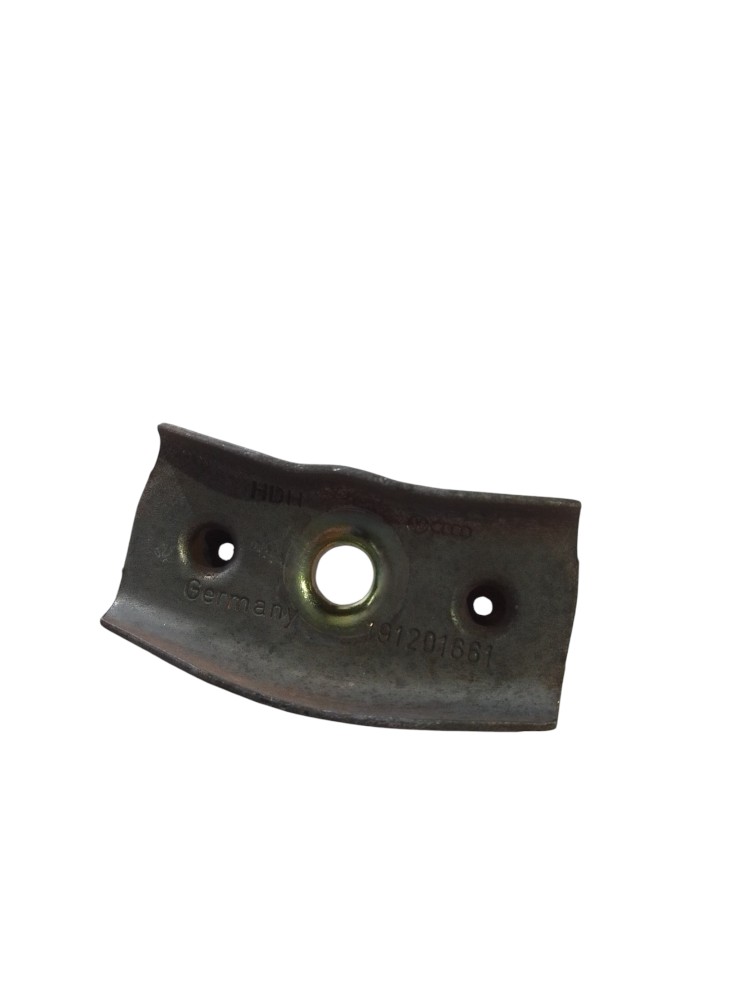 Suporte Fixação Alça Do Tanque Volkswagen Golf Mk3 1995/2000 Prata 3