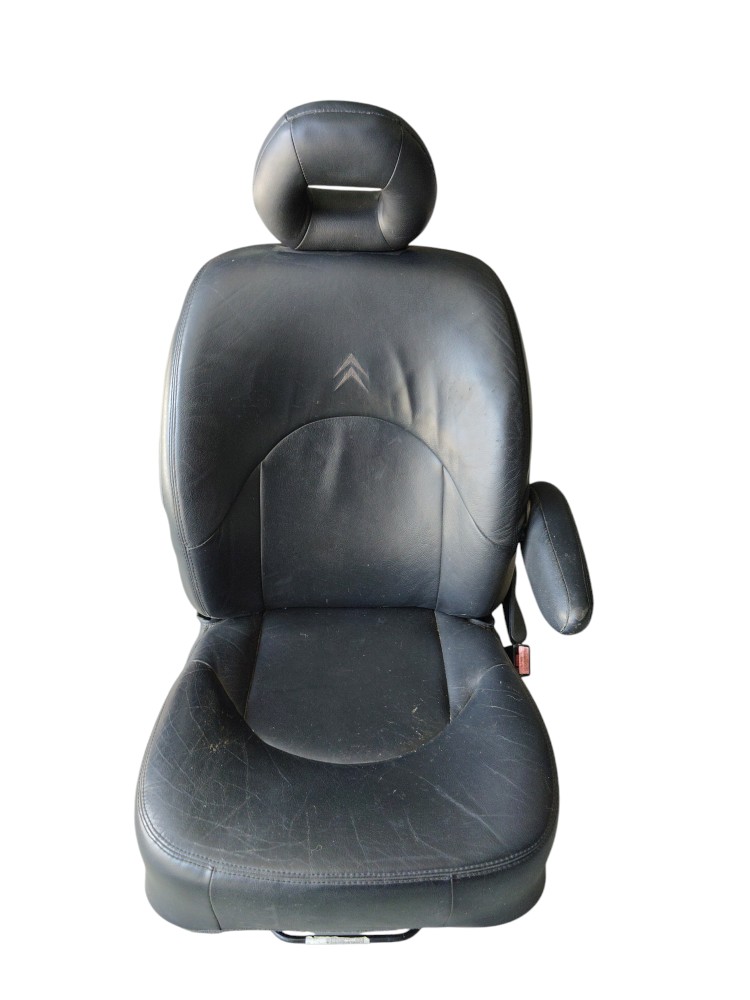 Banco Couro Dianteiro Direito Citroen Xsara Picasso 2001/12 Preto 1