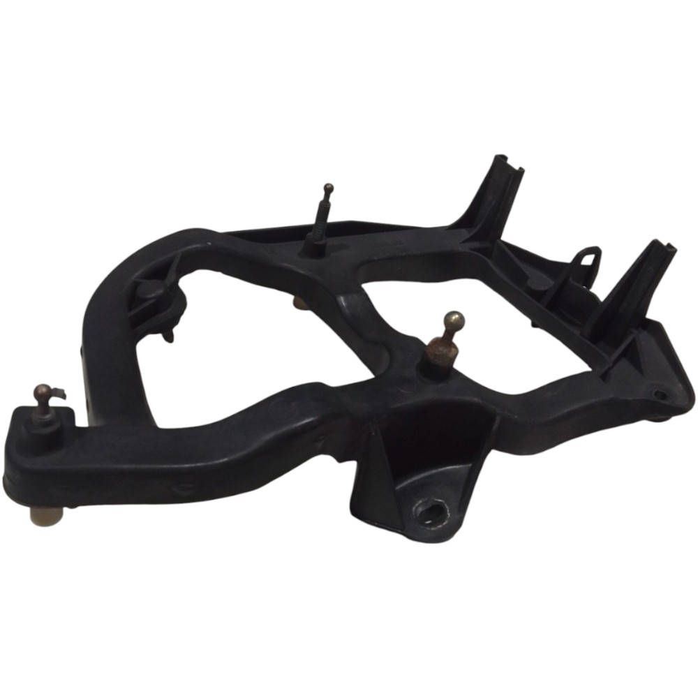Suporte Moldura Farol Esquerdo Chevrolet Blazer 1997 4