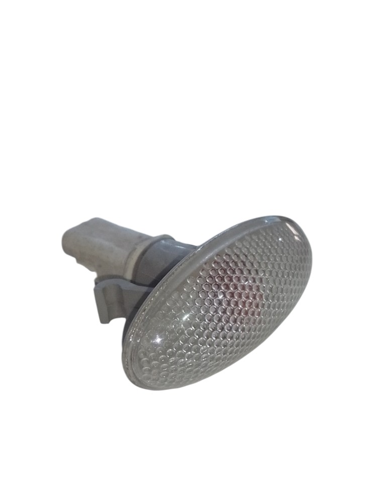 Pisca Luz De Seta Lateral Xsara Picasso 2000 A 2012 Original Âmbar 3