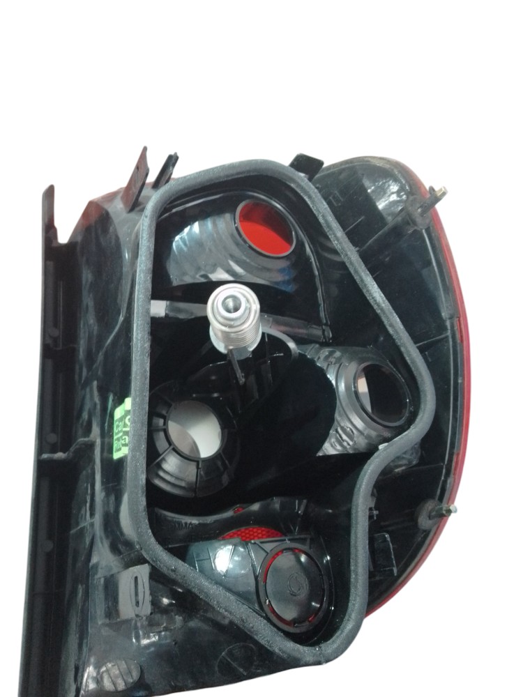 Lanterna Traseira Esquerdo Volkswagen Fox 2004 A 2012  Esquerdo/motorista Vermelho 4