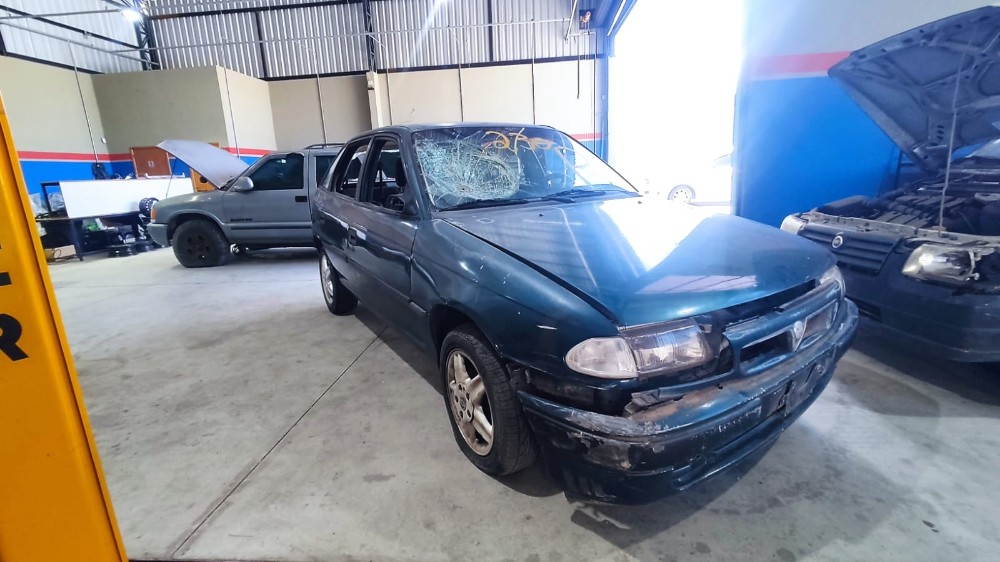 Caixote Chevrolet Astra 95 Teto Lateral Mini Frente Traseira Verde 2