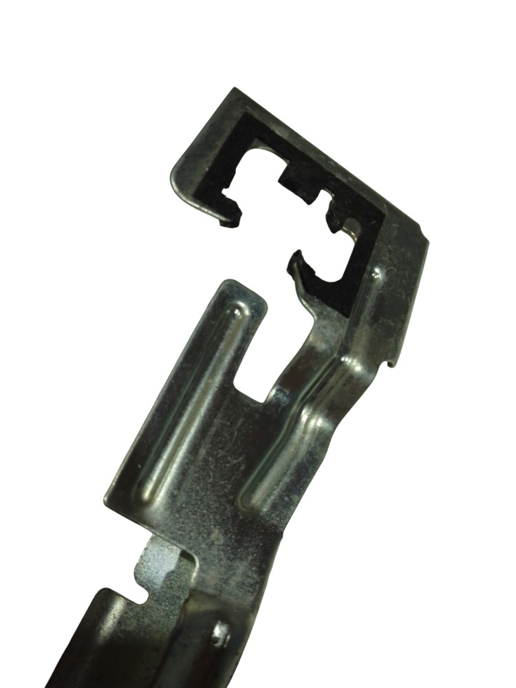 Base Nissan March Porta Malas 2012 2016 Aço 7