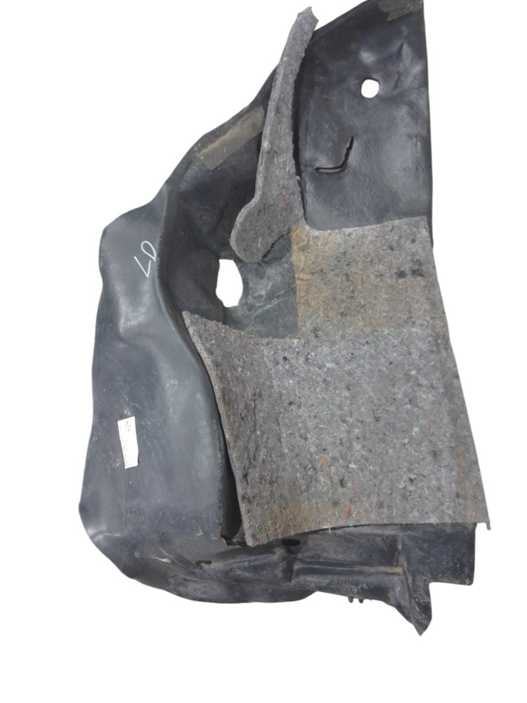 Forro Carpete direito Fiat Uno Lateral Porta Malas 2007 3