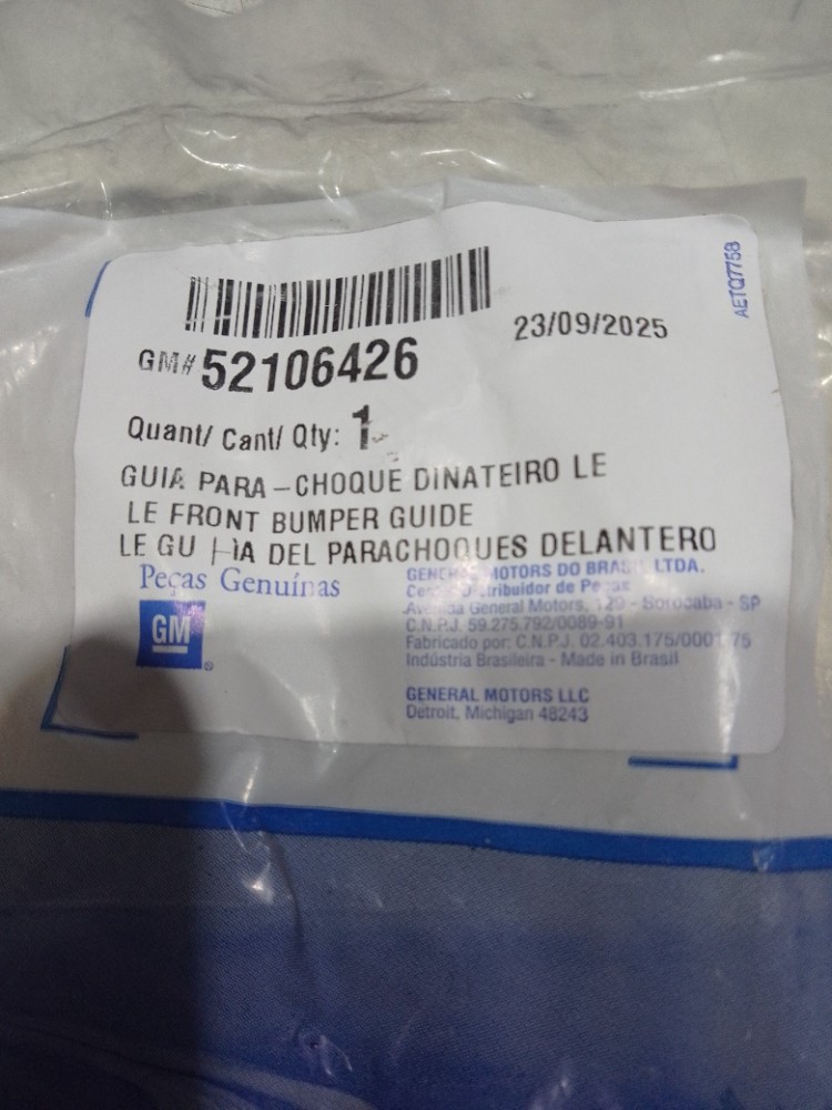 Guia parachoque dianteiro esquerdo GM onix 2015 2019 8