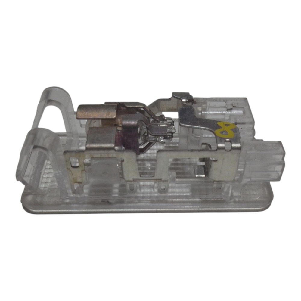 Luz porta cortesia interna malas RENAULT SANDERO LOGAN 2015/ 8