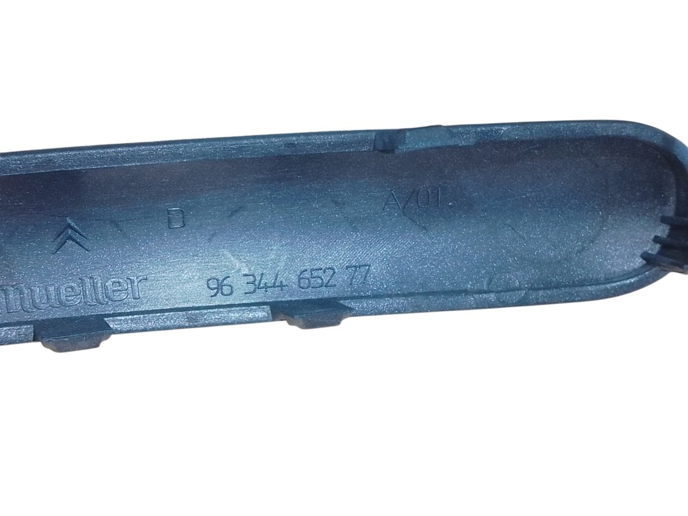 Moldura Puxador Porta Xsara Picasso Lado Direito 2000 A 2010 7