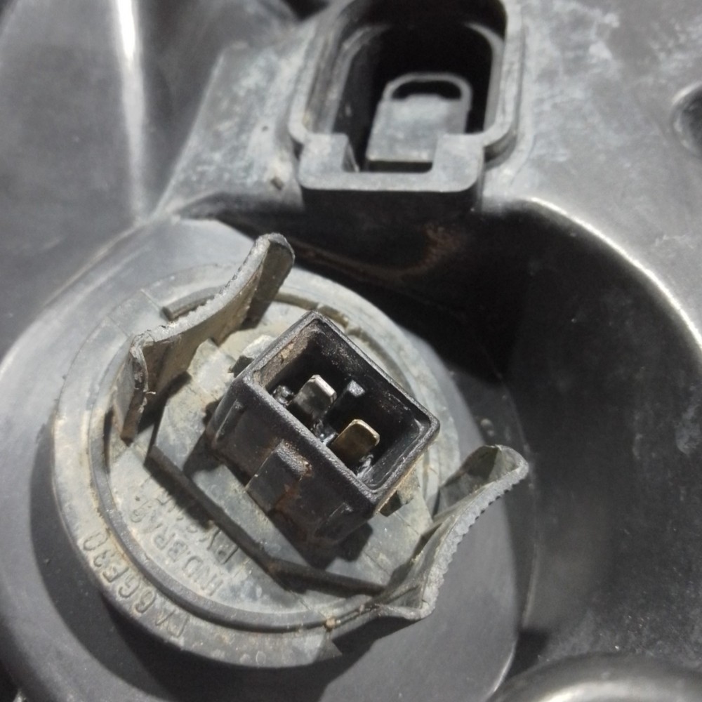 Farol dianteiro Esquerdo completo FIAT uno Mille 2007 / 2008 9