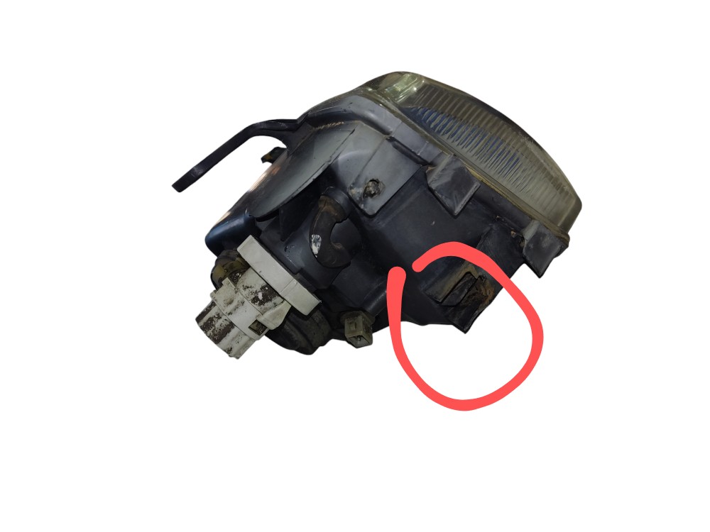 Farol Direito Fiat Palio Strada 1996/2000  Direito/passageiro 6
