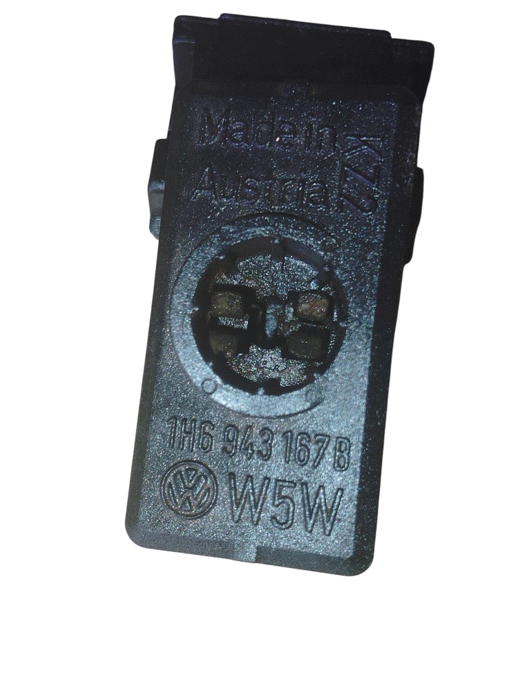 Luz De Placa Soquete Vw Golf 1995 A 2000 Et3562 5