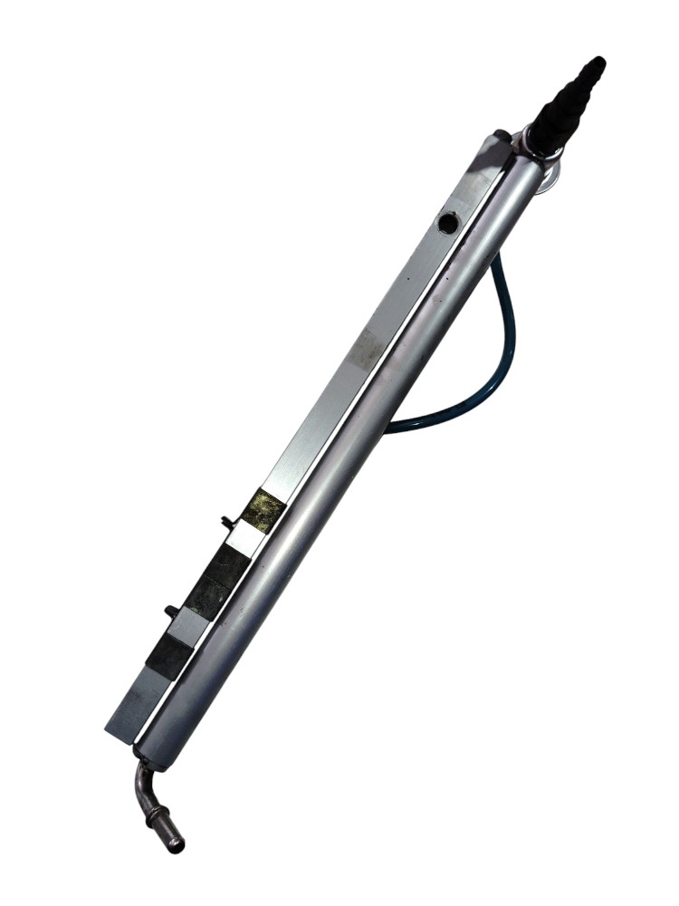 Flauta De Bico Injetor E Regulador Pressão Chevrolet Vectra 3
