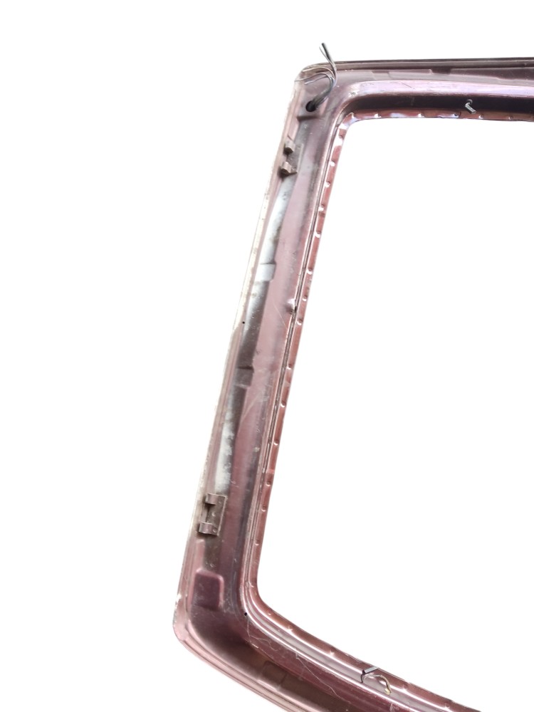 Twmpa Traseira Porta Malas Chevrolet Corsa Wind 1996/2002 Vinho 5