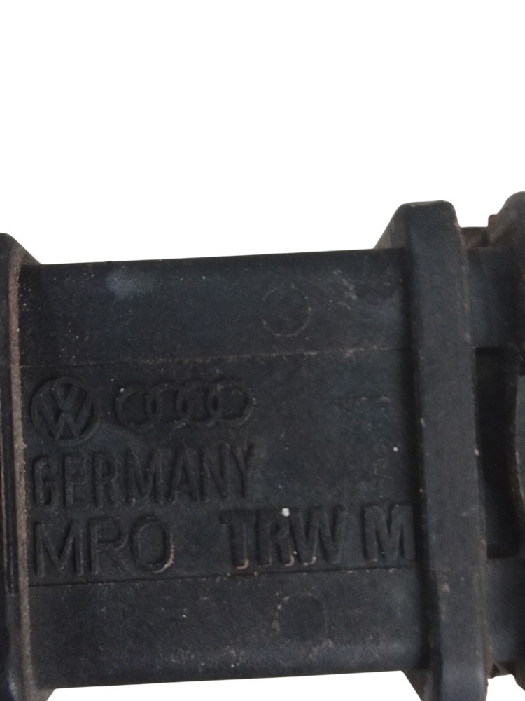 Interruptor Alarme Do Capô Vw Golf 1996 A 2001 Original Preto 8