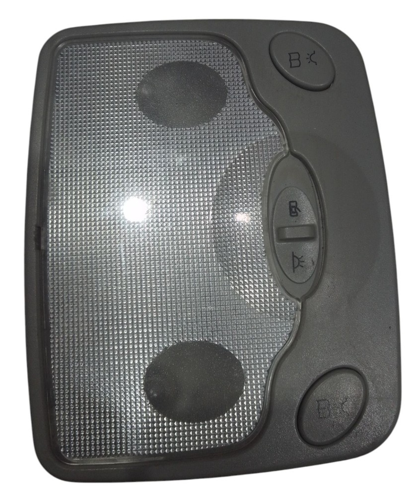 Luz cortesia teto Chery face 2010 2015
