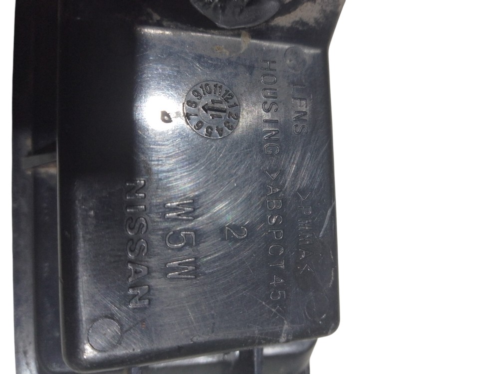 Lanterna Luz Placa Renault Nissan 2008 2021 8